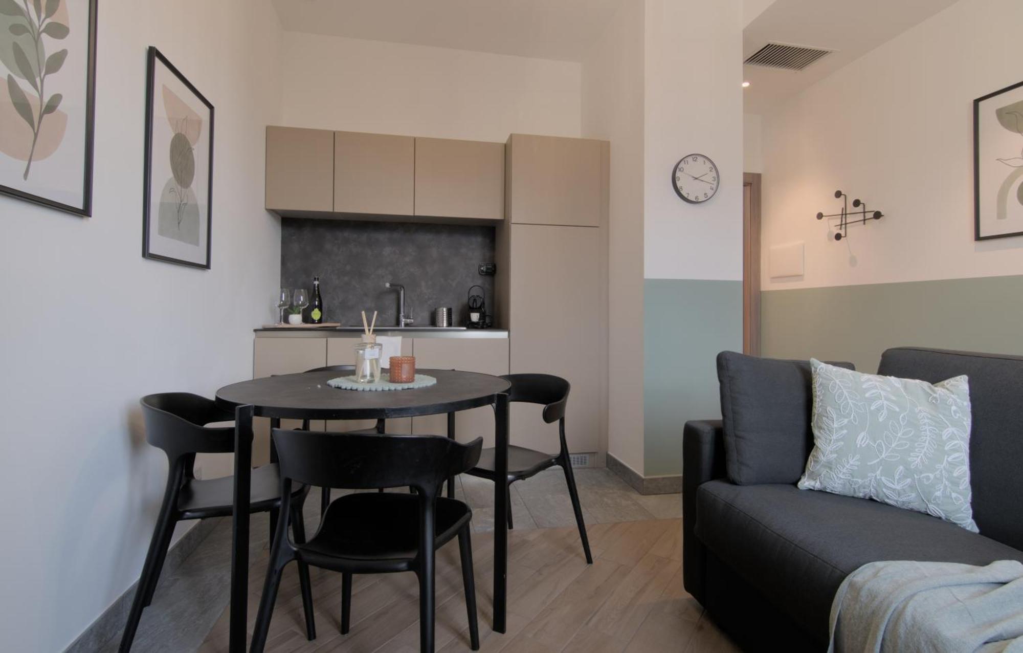 Ca Del Lasco - Modern Apartments In Classic Villa Беллано Екстер'єр фото